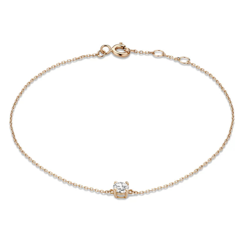Gold Dalynette™ refined bracelet by Emma & Rose Cape Town featuring elegant design and delicate craftsmanship.