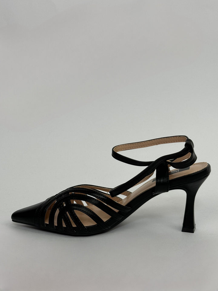 Black Ella™ chic sandals by Emma & Rose Cape Town featuring stylish straps and comfortable flat soles.