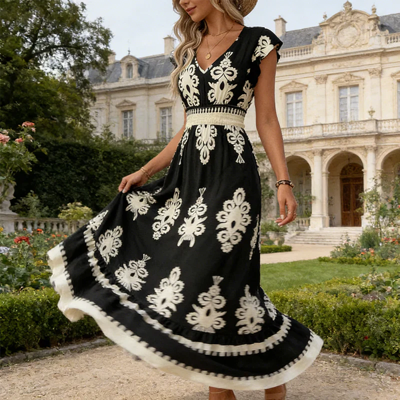 Candela - Baroque Maxi Dress with V-Neck