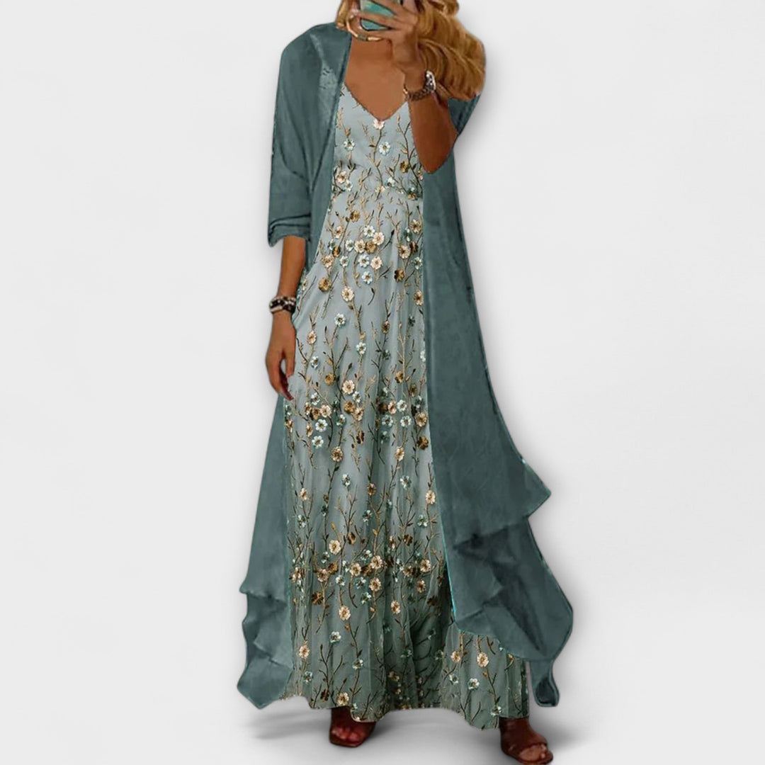 Emma & Rose Cape Town Bryleigh elegant maxi dress set in blue, featuring a flowing, stylish design perfect for special occasions.