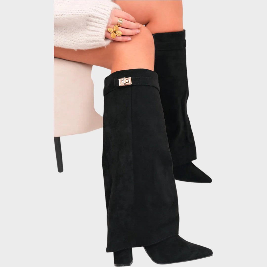 Emma & Rose Cape Town Lunara™ high-top velvety boots, stylish black bota with a soft, plush velvet finish and ankle-high design.