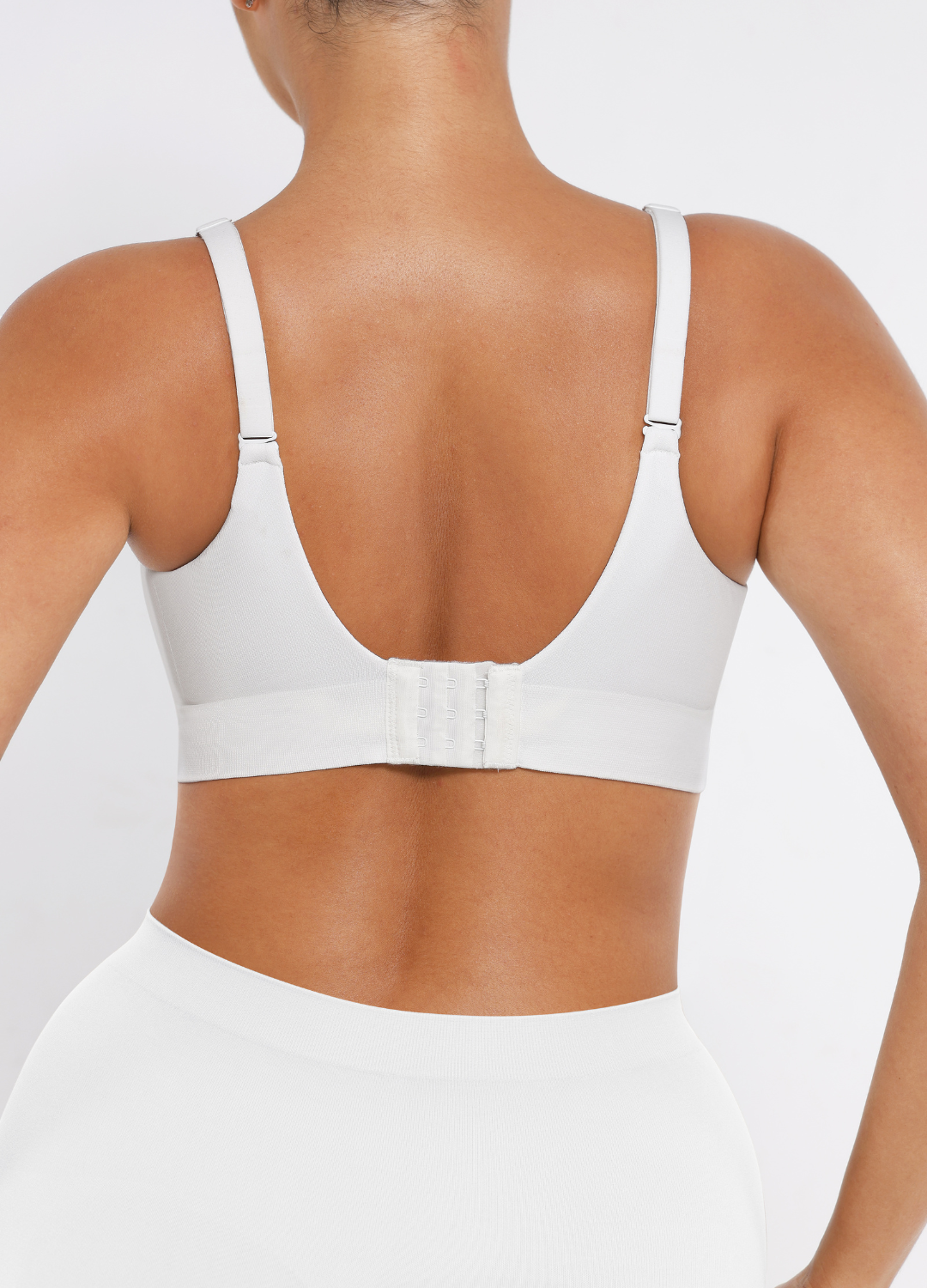 Black Emma & Rose Cape Town everyday comfort bra with seamless design and soft fabric for all-day support.