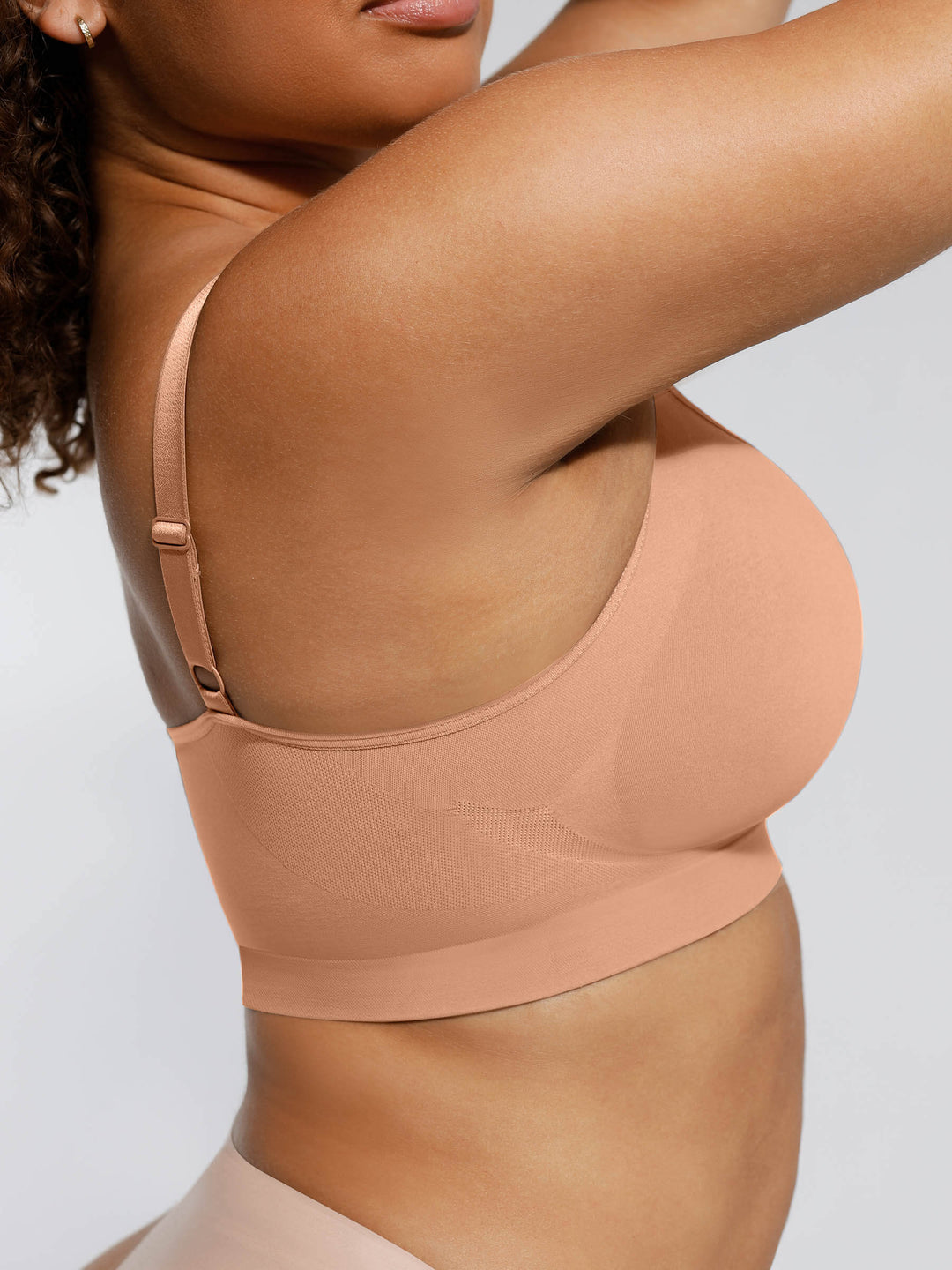 Pink Amy seamless shaping bra by Emma & Rose Cape Town, featuring smooth cups and supportive design.
