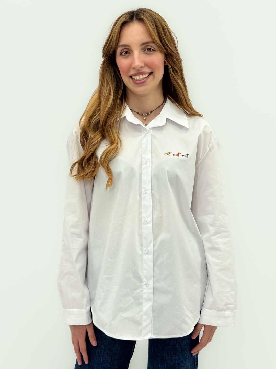 Emma & Rose Cape Town Una Dachshund print shirt, casual camicie with playful dachshund graphic on soft fabric.