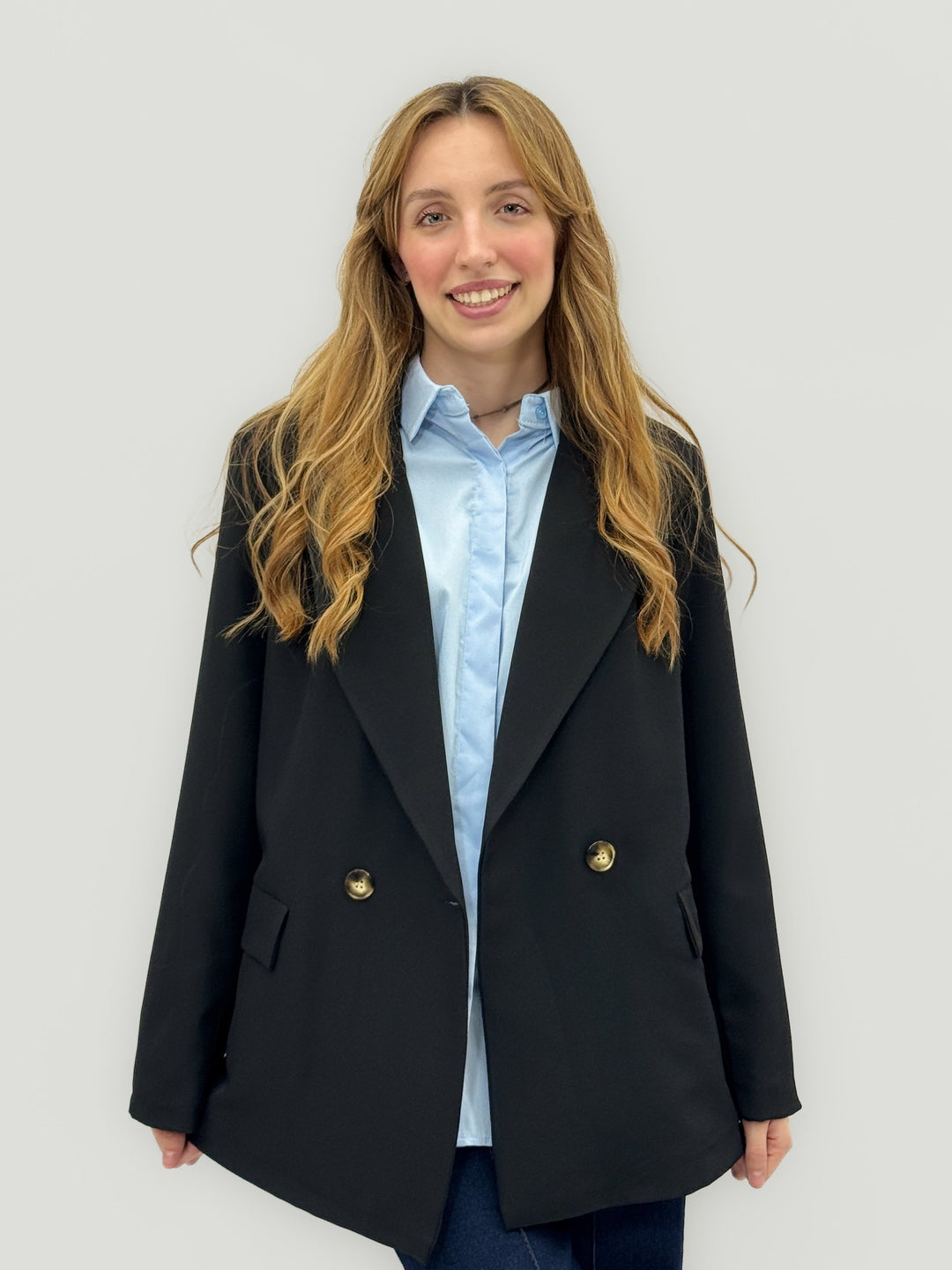 Light blue Rina long shirt by Emma & Rose Cape Town with intricate embroidery on the back, stylish camicie for casual wear
