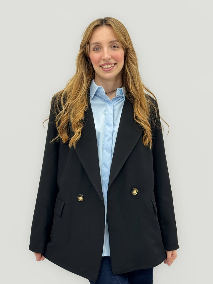 Light blue Rina long shirt by Emma & Rose Cape Town with intricate embroidery on the back, stylish camicie for casual wear