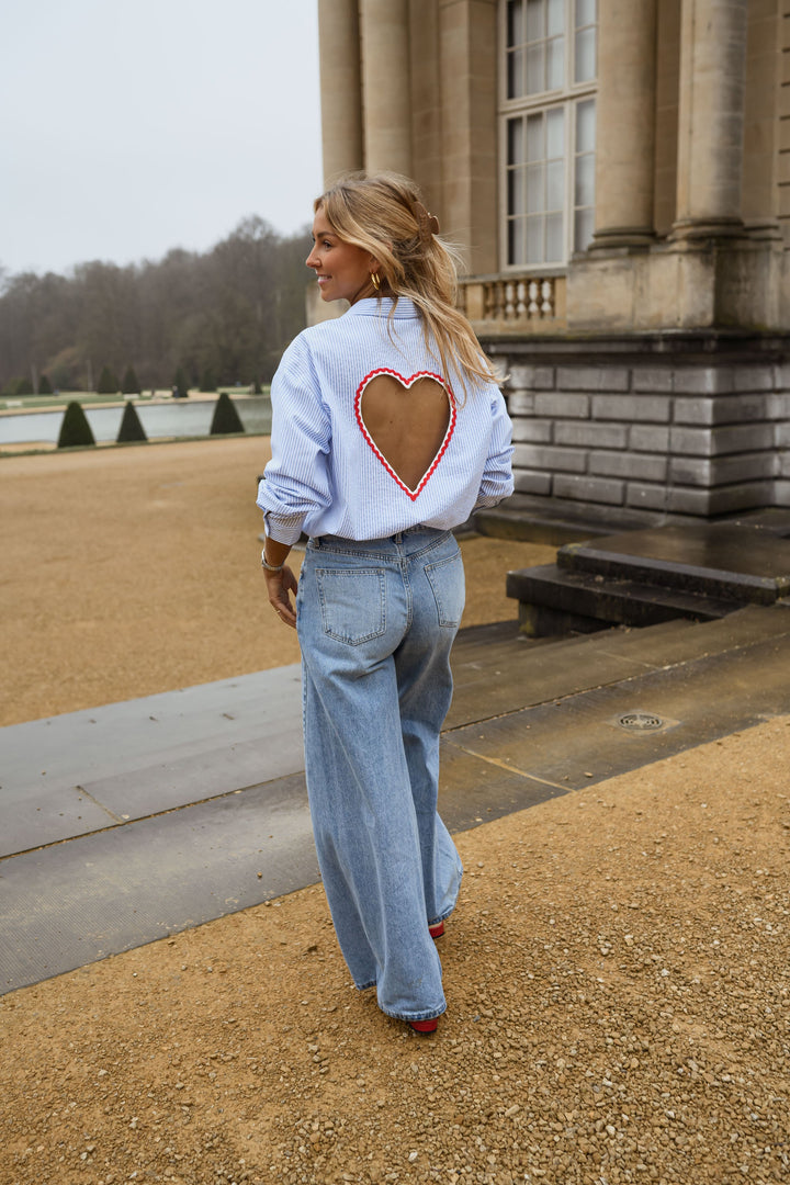 Emma & Rose Cape Town Sela™ heart cutout stripe shirt, stylish chemise with bold stripe pattern and unique heart-shaped cutout detail.