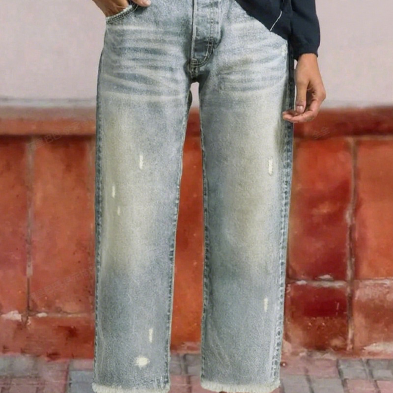 Emma & Rose Cape Town Aberjean retro cropped straight jeans in classic blue, displayed on a model.