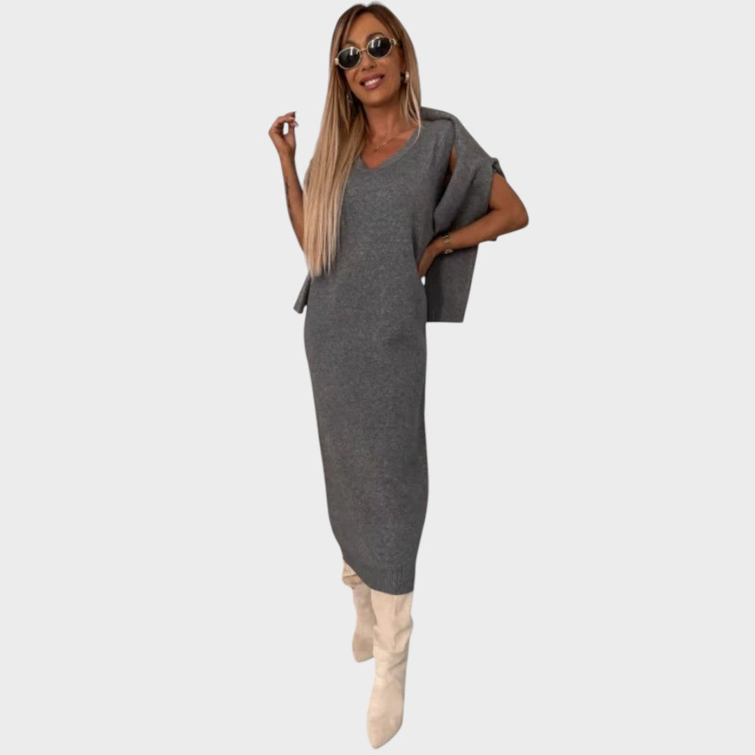 Emma & Rose Cape Town Dilia two-piece set, stylish conjunto with matching top and pants, casual and comfortable fashion ensemble.