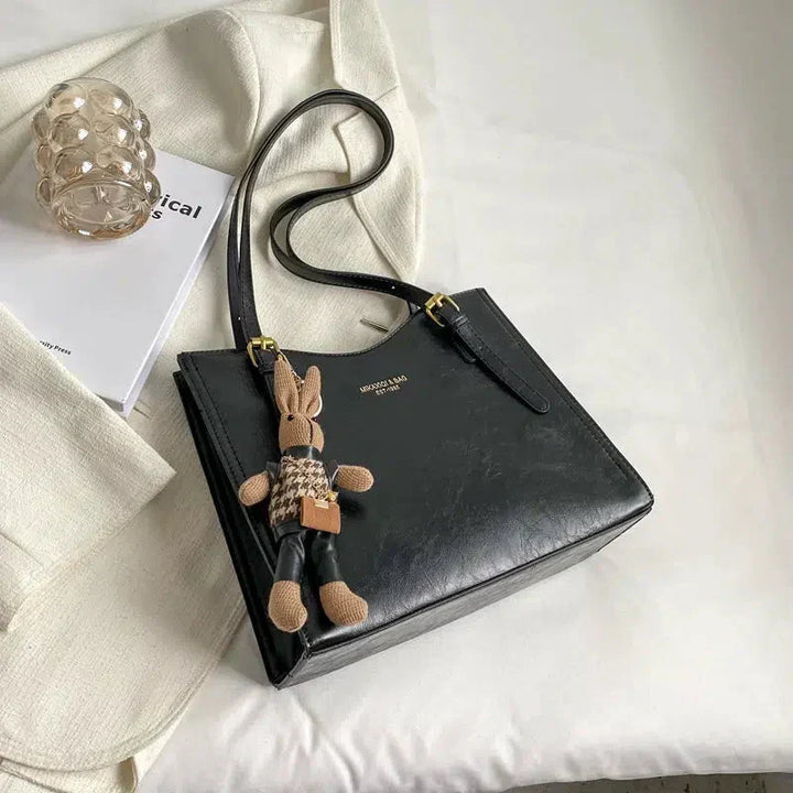 Lena | Vintage Vegan Leather Shoulder Bag