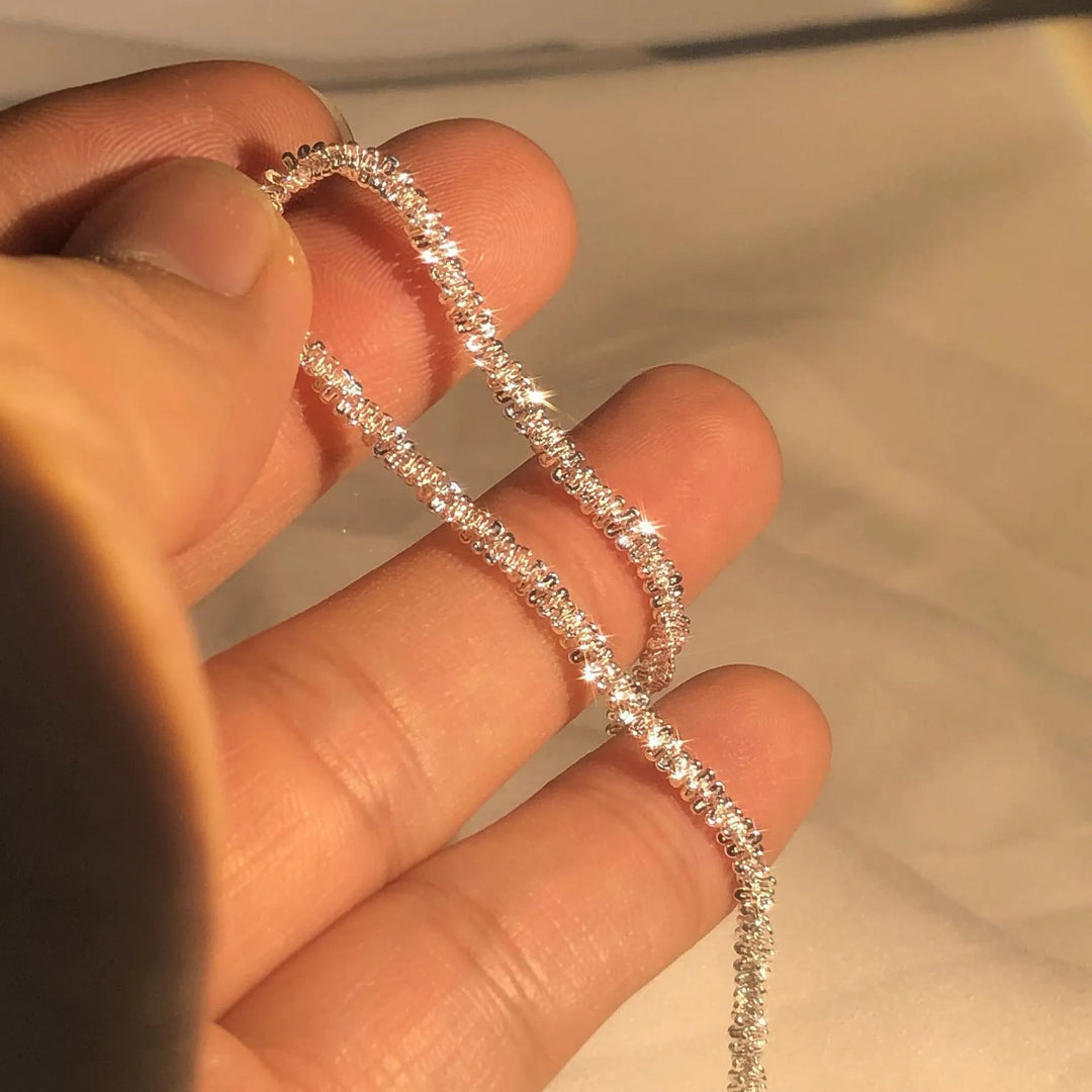 Emma & Rose Cape Town Shining™ Refined Bracelet with delicate chain and elegant design, displayed on a neutral background.