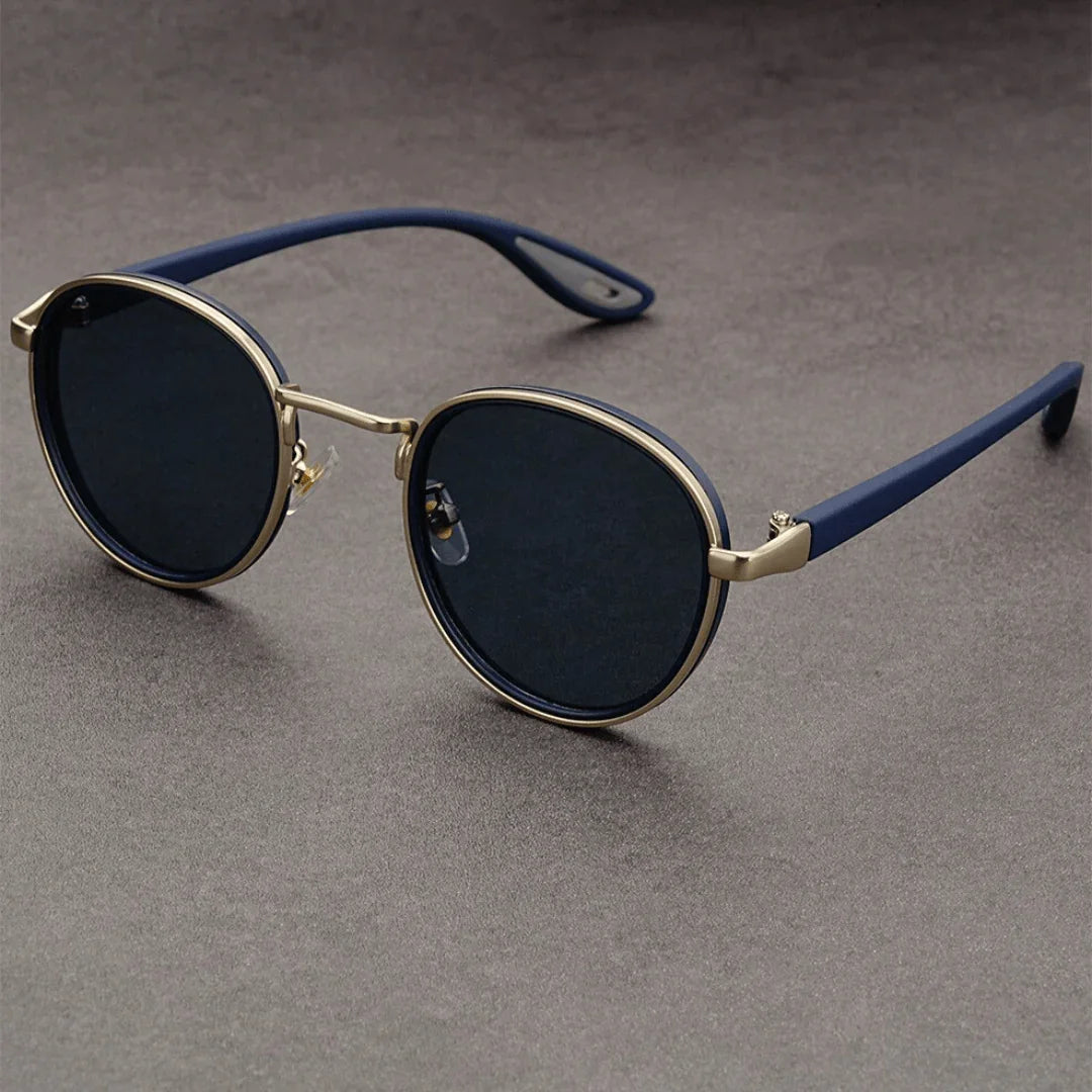Emma & Rose Cape Town Carson Rift Shades with desert-inspired design and bold black frames, stylish eyewear for trendy fashion.