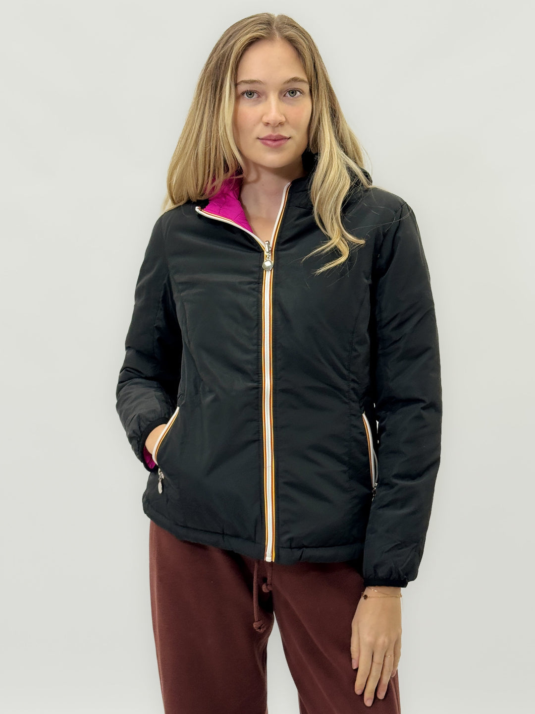 Reversible Emma & Rose Cape Town padded jacket hood in blue and fuchsia, showing the stylish, lightweight outdoor jacket.