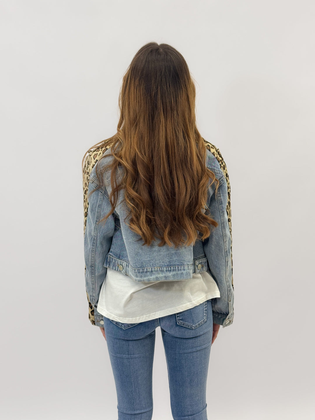 Leopard print Emma & Rose Cape Town jacket with soft, luxurious fabrics, stylish and comfortable for casual wear.