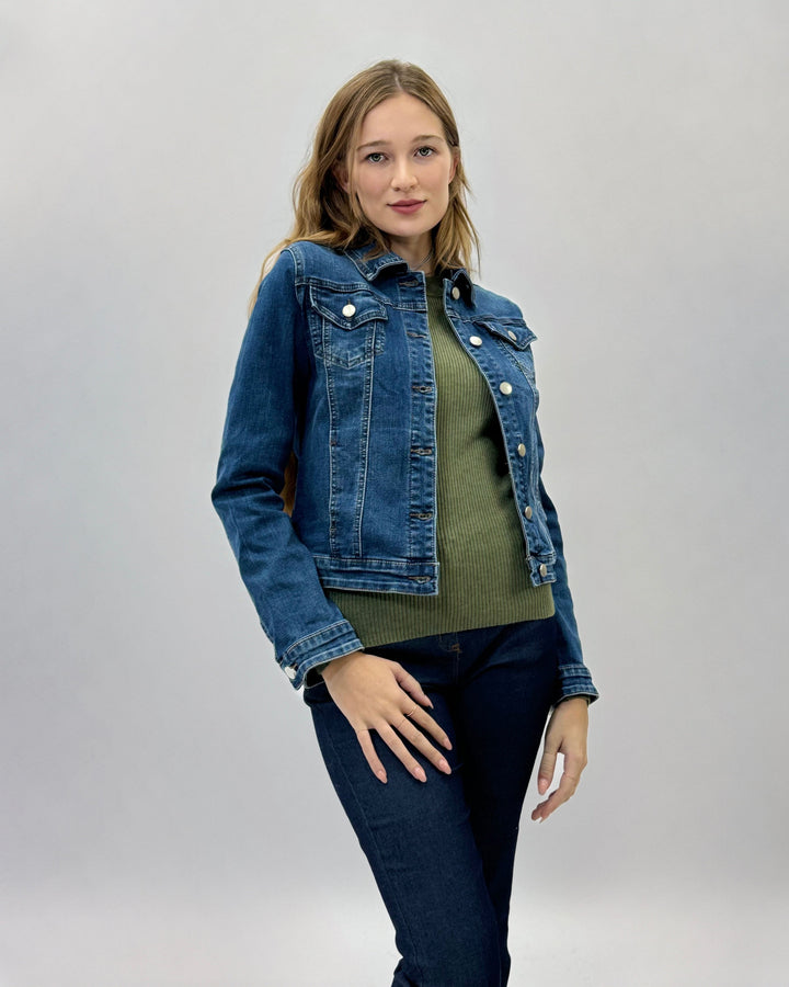Emma & Rose Cape Town Ophelia soft luxurious fabrics jacket, stylish lightweight giacche with elegant design and cozy texture.