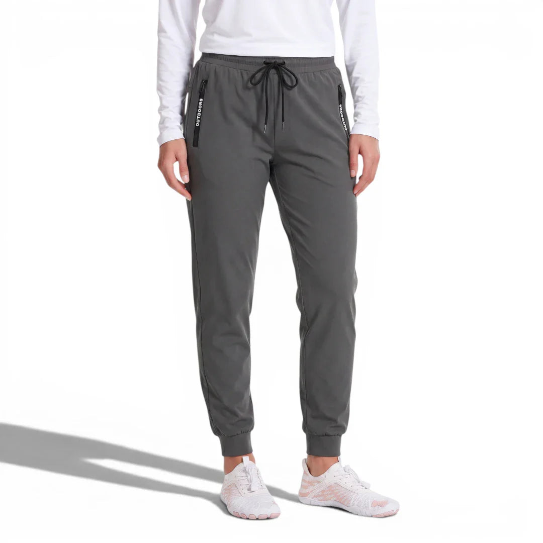 Emma & Rose Cape Town Outdoor Quickdry Stretch Glide Pants in black, with elastic fabric and outdoor-ready design.