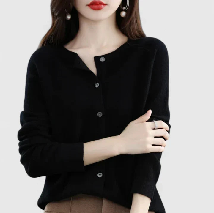 Lyxandria™  |  Comfortable Cardigan