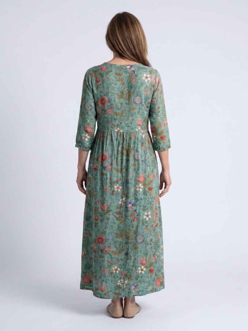 Emma & Rose Cape Town Marina™ quarter sleeve maxi dress in green, flowing fabric, stylish and comfortable for casual wear