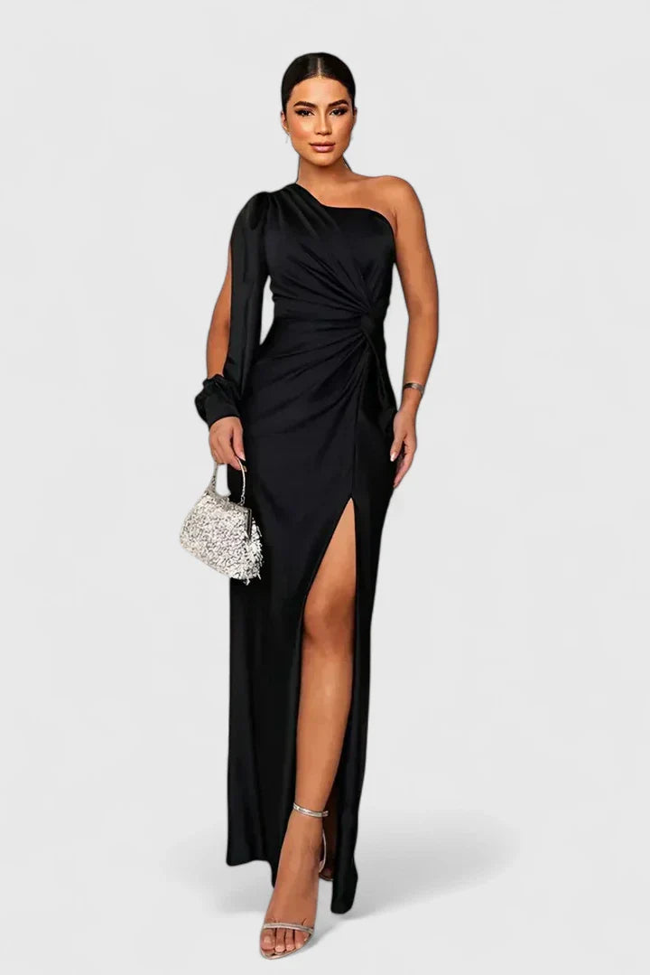 Emma & Rose Cape Town Saryxiah™ elegant green maxi dress, sleeveless design, flowy fabric, perfect for formal occasions.