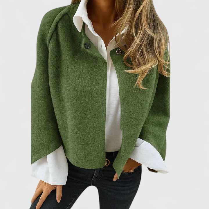Emma & Rose Cape Town Koa elegant khaki kurzmantel jacket displayed on a model with detailed fabric and stylish design.