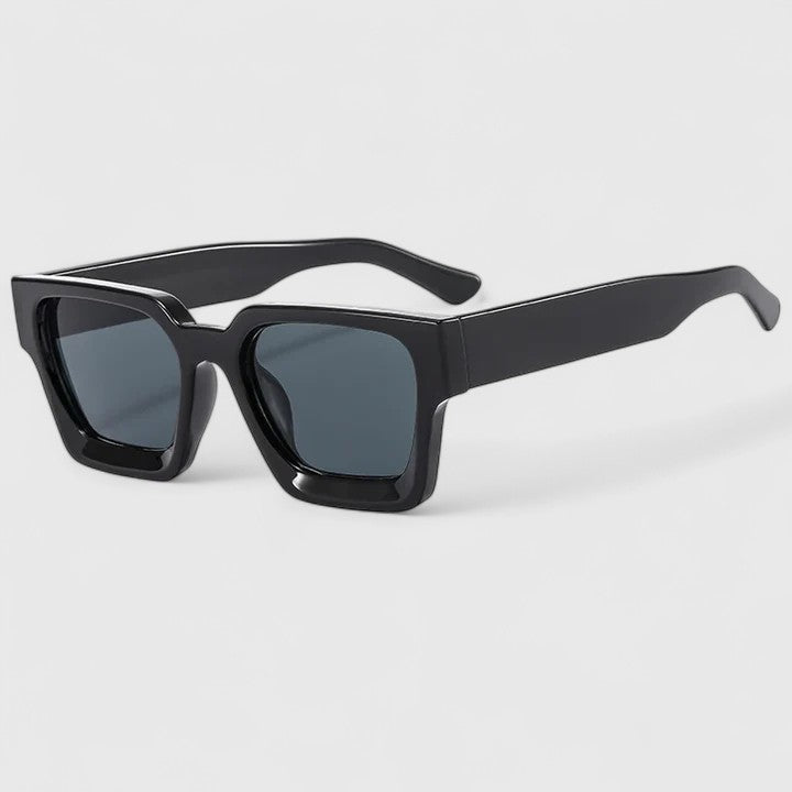 Izadora™ elegant sunglasses with leopard print frames from Emma & Rose Cape Town, stylish and sophisticated eyewear.