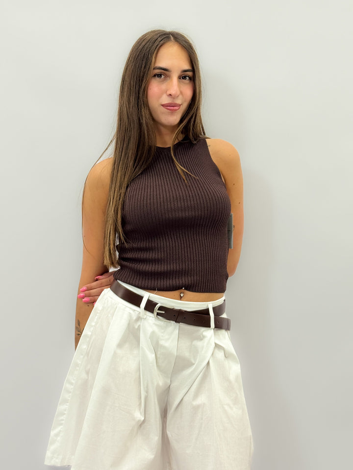 Black Ximena™ tank top by Emma & Rose Cape Town featuring bow details at the back, made of soft maglieria fabric.