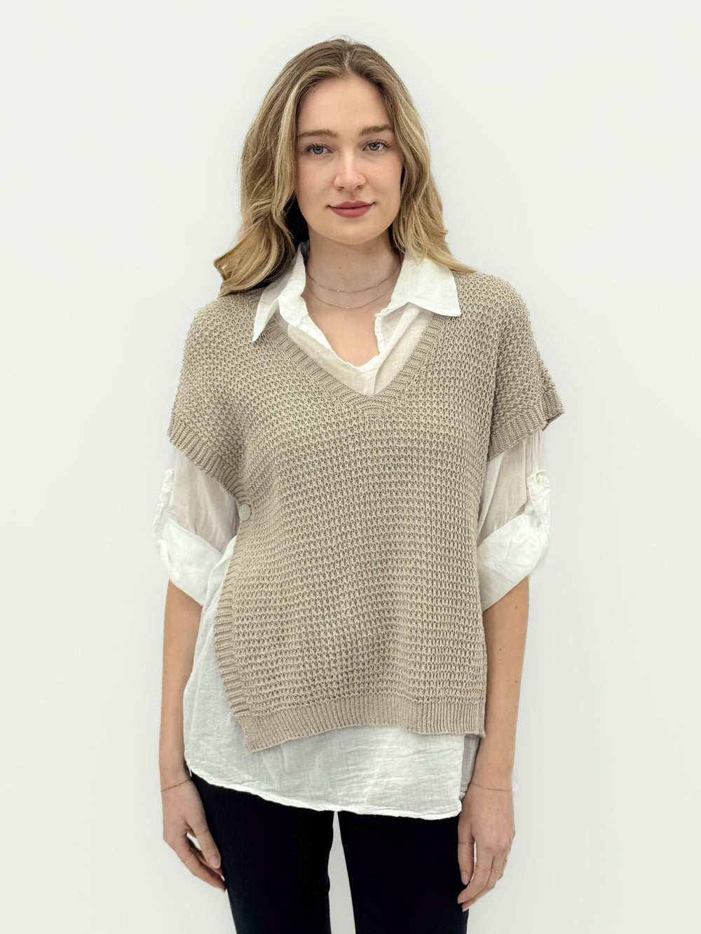 Blue oversized knitted gilet for ladies by Emma & Rose Cape Town, featuring a cozy, chunky knit design.