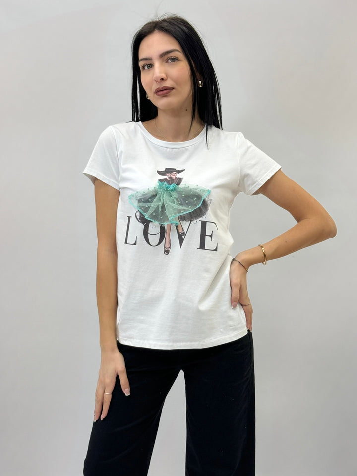 Pink Elmarie T-shirt by Emma & Rose Cape Town in soft luxurious fabrics with a love print, casual maglieria top.