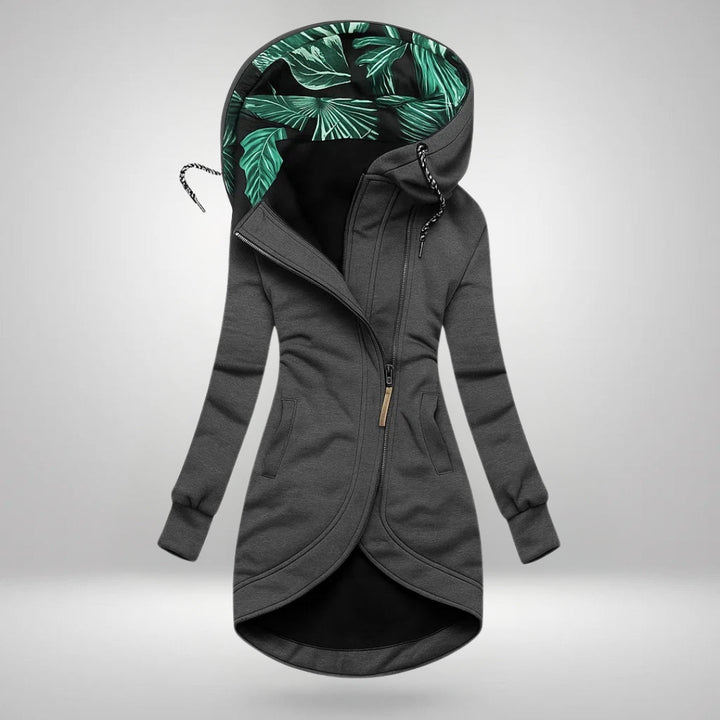 Navy blue Analynn™ elegant coat by Emma & Rose Cape Town, tailored fit with stylish lapels and button details.