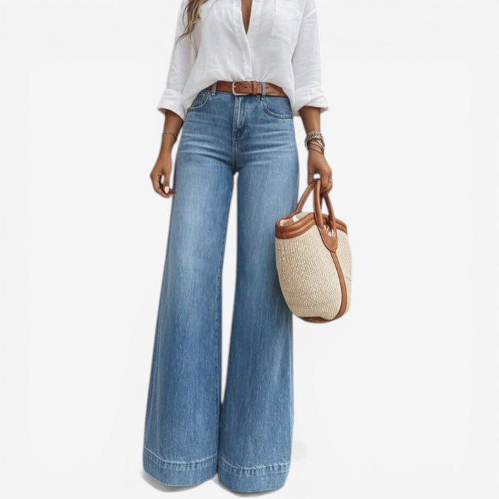 Gaia™ Flared Jeans