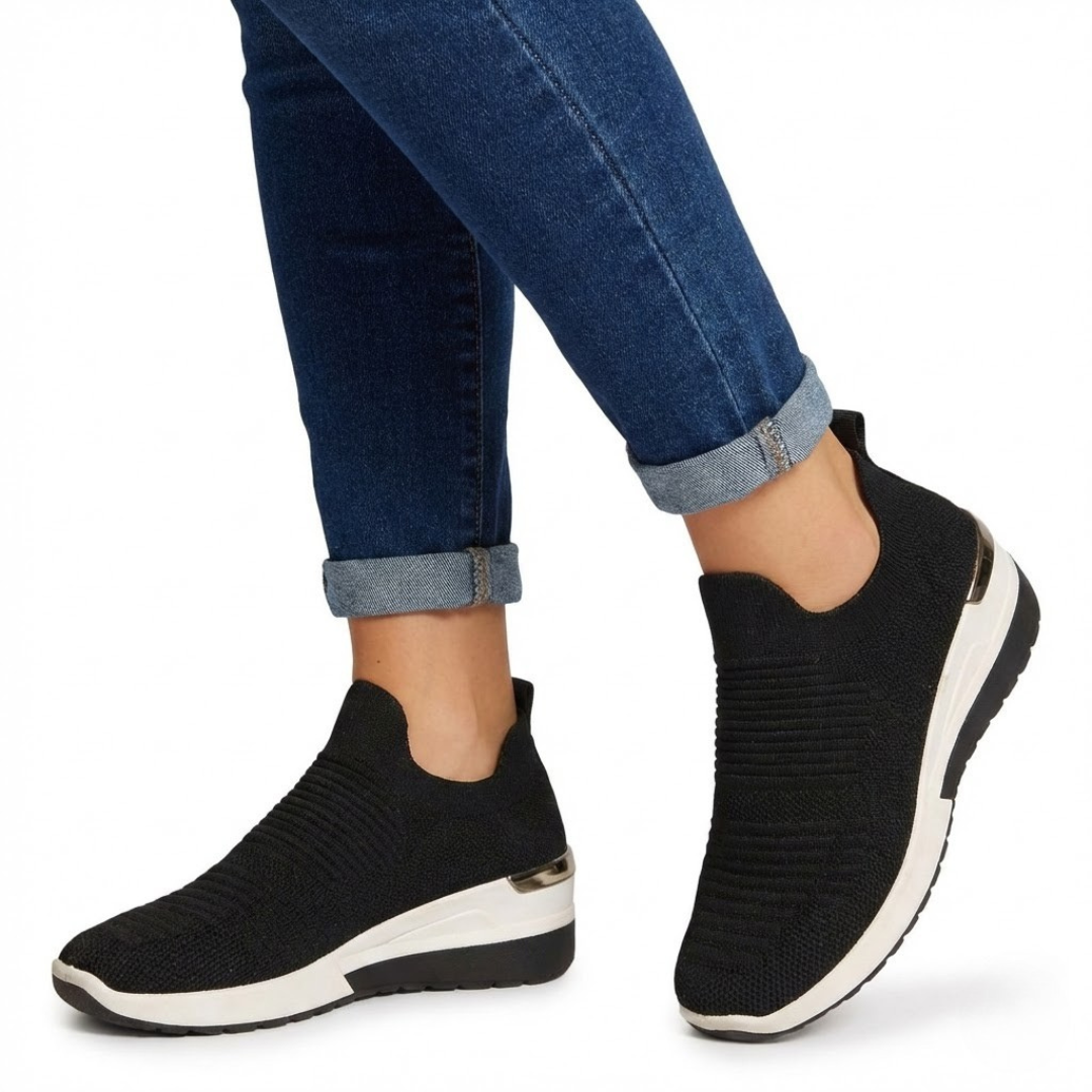 Emma & Rose Cape Town Austin men's comfort shoe in pink, featuring a stylish design and cushioned sole for all-day wear.