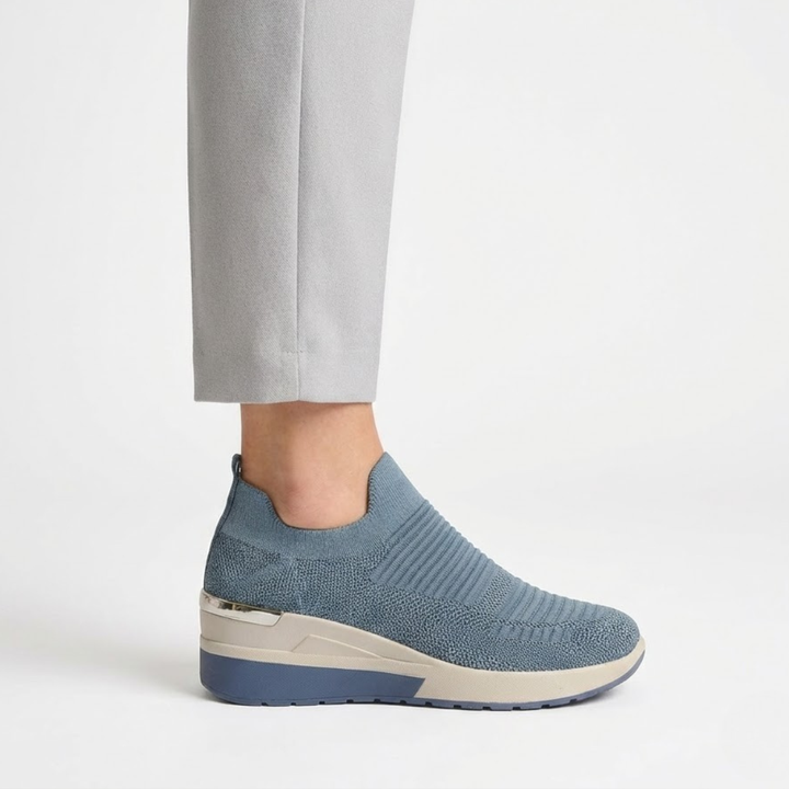 Emma & Rose Cape Town Austin men's comfort shoe in pink, showcasing a stylish and cushioned design for everyday wear.