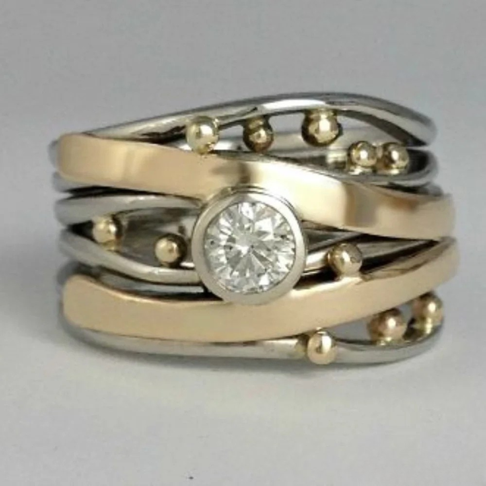 Emma & Rose Cape Town Vera™ Classic Gold Inlaid Ring showcasing a sleek gold band with intricate inlay details.