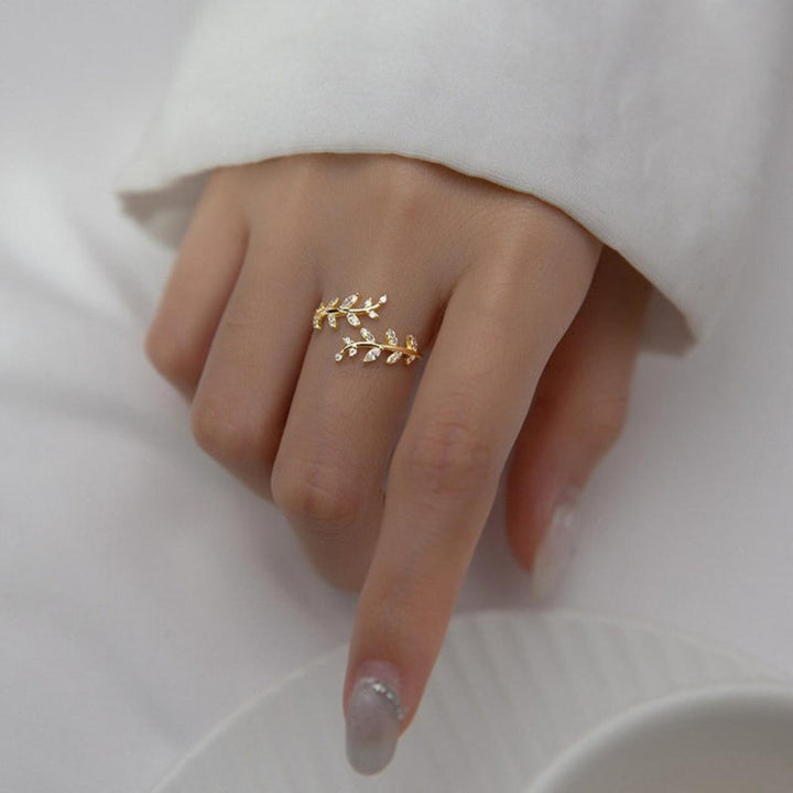 Kaelirisse™  |  Zirconia Ring 18k Gold