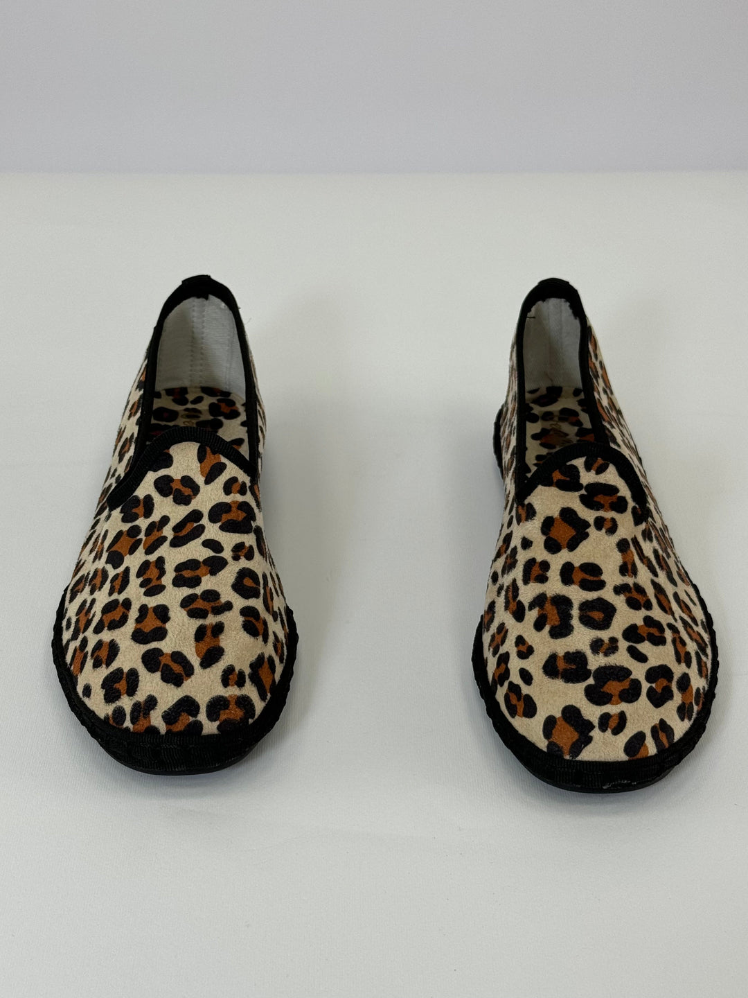Elmarie™ premium animal print Friulane slippers by Emma & Rose Cape Town, featuring a stylish animal pattern and comfortable slip-on design.