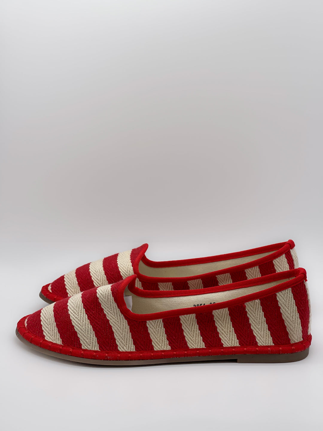 Emma & Rose Cape Town Charlize striped Friulane shoes in beige with soft, luxurious fabric, size 36.