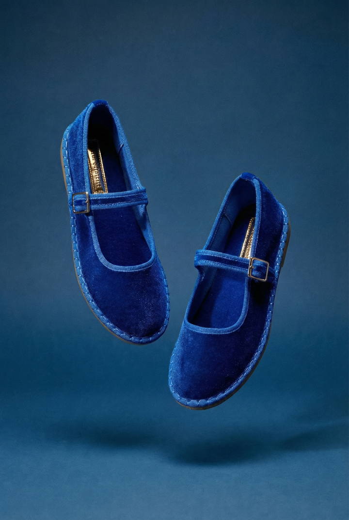 Black Bronwyn™ Friulane strap shoes by Emma & Rose Cape Town, featuring stylish design and comfortable fit in size 36.