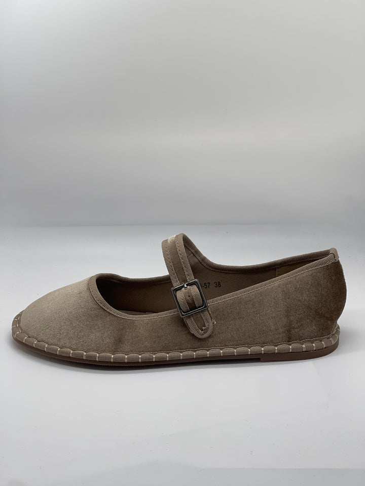 Black Bronwyn™ Friulane strap shoes by Emma & Rose Cape Town, stylish slip-on footwear with comfortable design.