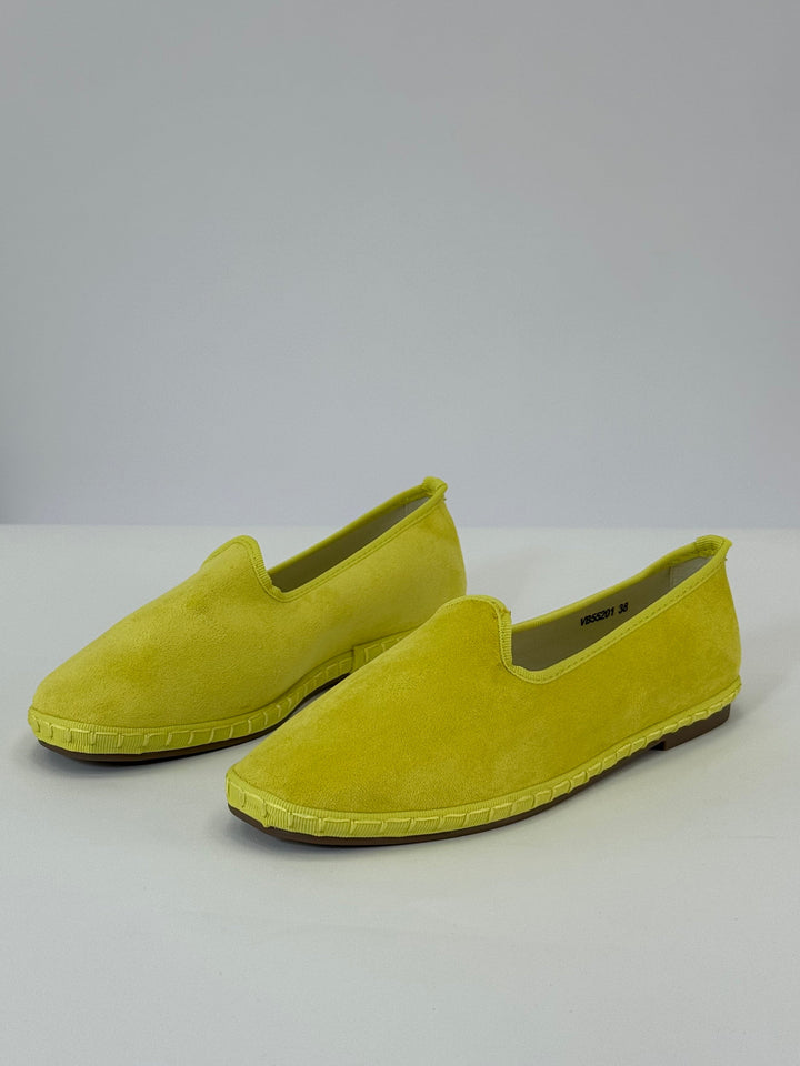 Black Delia™ Friulane shoes by Emma & Rose Cape Town featuring soft, luxurious fabrics and elegant slip-on design.