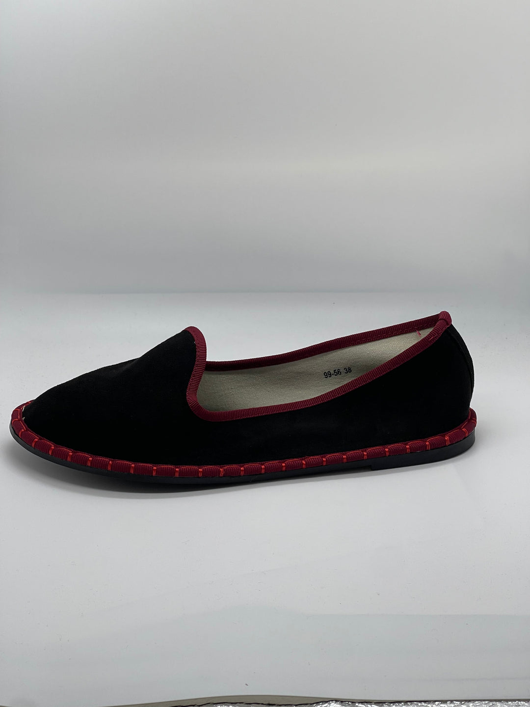 Black Viviane™ Friulane scarpe by Emma & Rose Cape Town featuring soft luxurious fabrics and a stylish border design.
