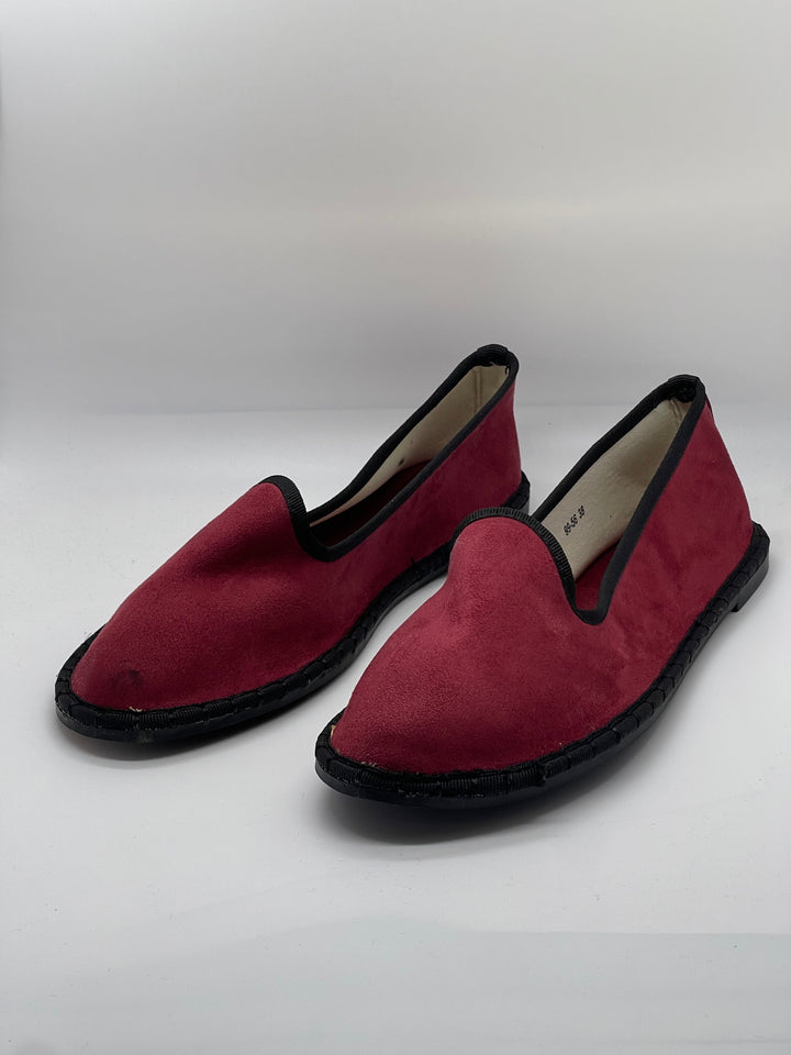 Emma & Rose Cape Town Viviane soft fabric Friulane border black shoes, stylish and comfortable slip-ons for casual wear.