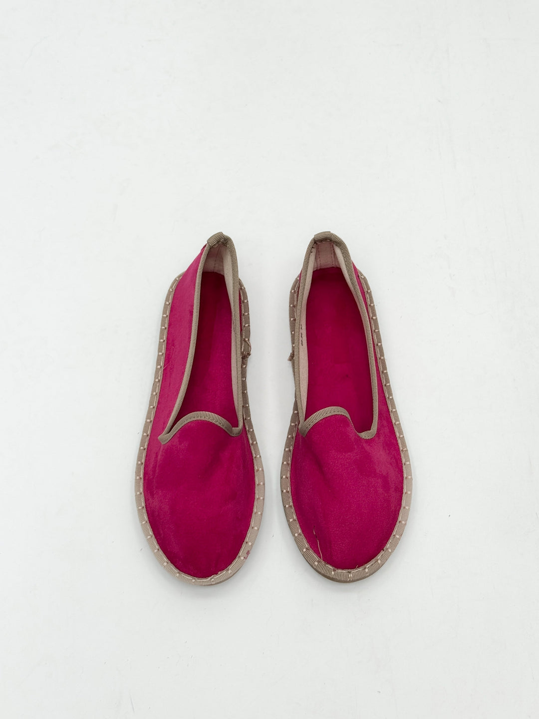 Emma & Rose Cape Town Viviane black Friulane slippers with soft luxurious fabrics and decorative border, size 36.