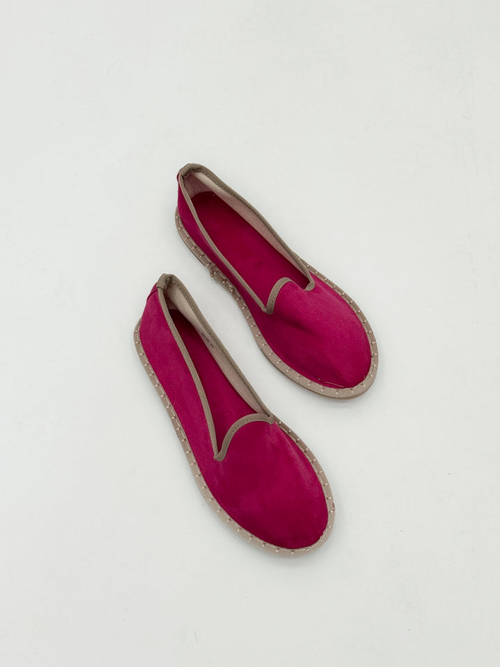 Black Emma & Rose Cape Town Viviane Friulane slippers with soft luxurious fabrics and decorative border, size 36.