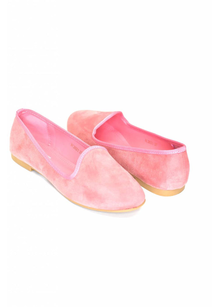Black Zoë™ Friulane heel shoes by Emma & Rose Cape Town, featuring elegant slip-on design and comfortable heel.