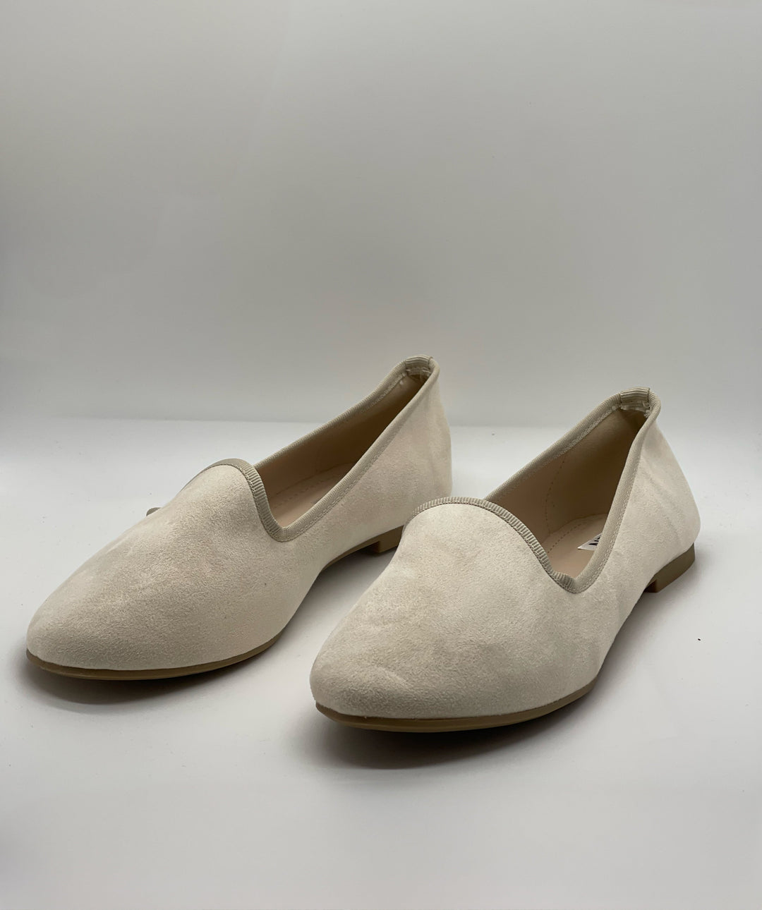 Black Zoë™ Friulane heel shoes by Emma & Rose Cape Town, stylish slip-on footwear with a comfortable heel.