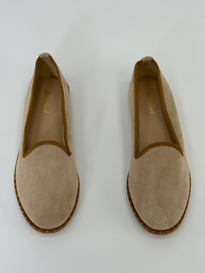 Black Zoë™ Friulane heel shoes by Emma & Rose Cape Town, stylish slip-on footwear with a comfortable heel height.