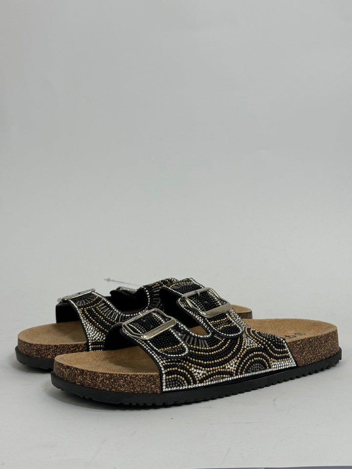 Emma & Rose Cape Town Merano™ chic orange sandals, stylish slip-on shoes for women, with a sleek design and comfortable fit.