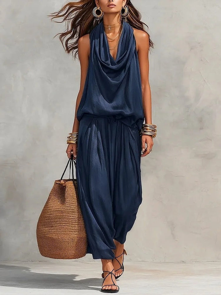 Simona™ Emma & Rose Cape Town set featuring a stylish top and matching trousers, shown on a model.