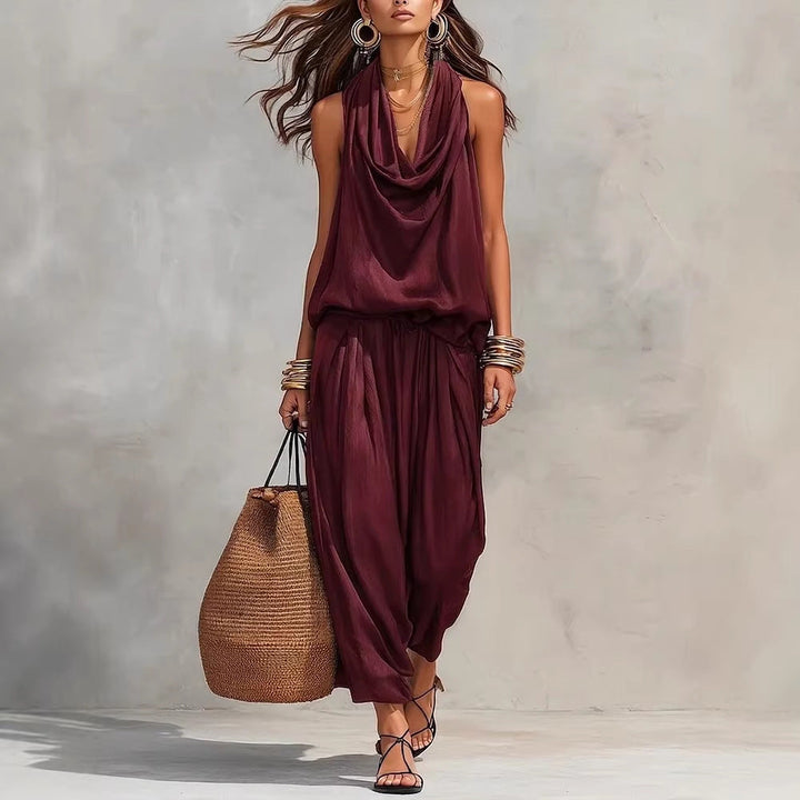 Simona™ set with stylish top and trousers from Emma & Rose Cape Town, featuring coordinated fabric and modern design.