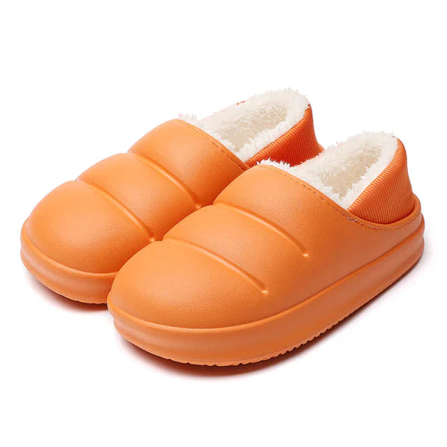 Emma & Rose Cape Town Yana super comfortable black slippers for women, size 36-37, with cushioned sole and cozy design.